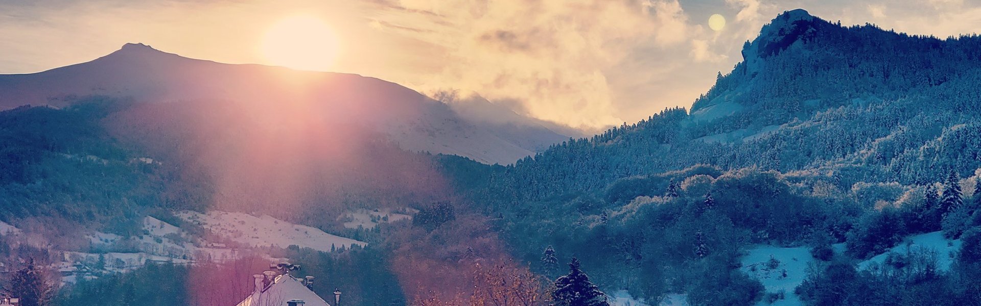 Maison Site Falgoux Montagne Neige Cantal Auvergne